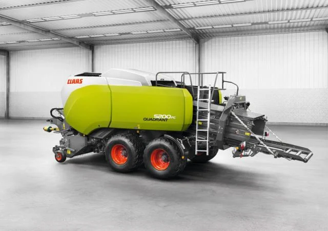 AXION 850 & Quadrant 5200